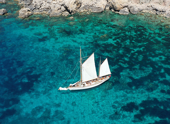 Sailing-a-classic-mallorca