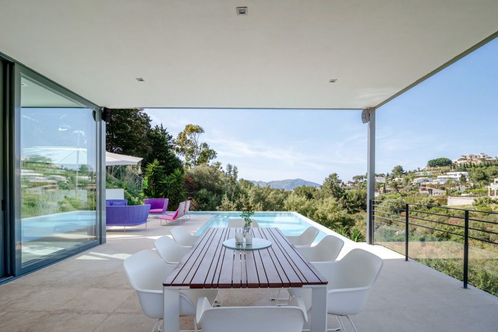 Luxury holiday villas to rent in Mal Pas-Bonaire. Enjoy your holiday with private pool, outstanding views and topnotch amenities.