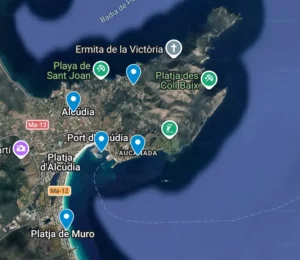 Map of Alcúdia Mallorca highlighting key areas to stay including Alcúdia Old Town, Port d’Alcúdia, Playa de Alcúdia, Playa de Muro, and nearby coastal spots like Aucanada and La Victòria