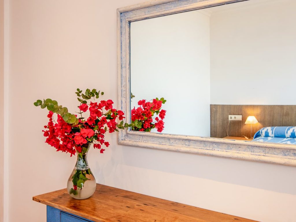 27-Island-homes-mallorca-luxury-holiday-villa-betlem-raco-de-betlem-bedroom